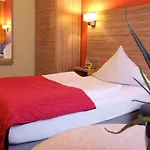 ホテル Hotel-restaurant Weinberg Artern