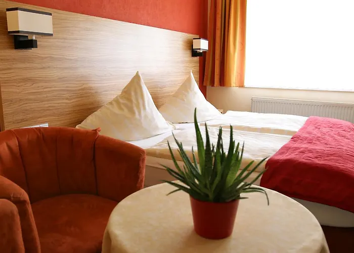 ホテル Hotel-restaurant Weinberg Artern